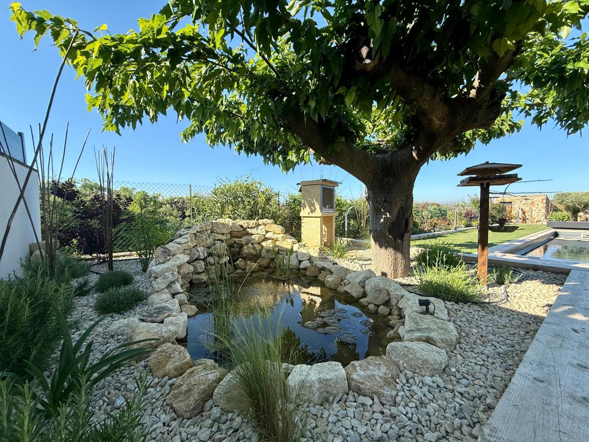 Une Nuit En Luberon Puyvert 外观 照片